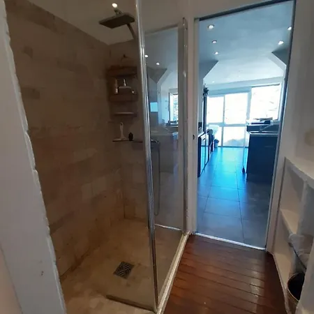 Cabanon Vue Et Calanques Les Goudes Holiday home *