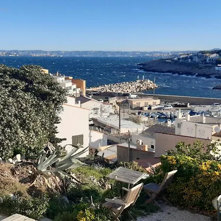 Cabanon Vue Et Calanques Les Goudes Marseille
